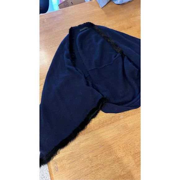 JOCELYN BLUE ANGORA RABBIT FUR TRIM SWEATER SHAWL CAPE  SCARF W/ SLEEVES SIZE M - Picture 3 of 15